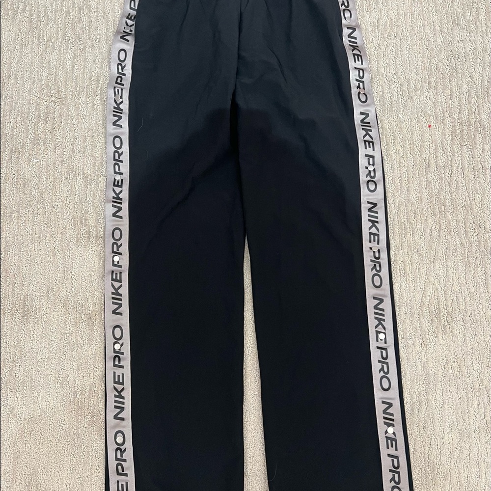 Nike pro snap pants